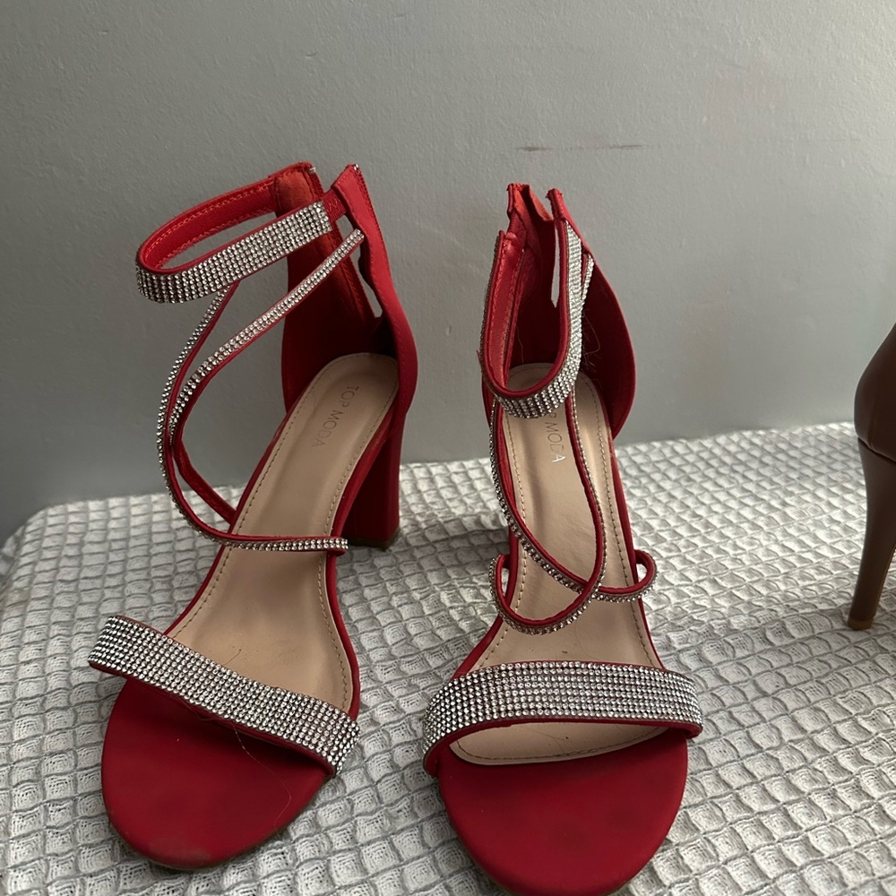 Elegant Red Strappy Heels with Rhinestone Detailing